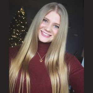 Meet your Posher, Anna